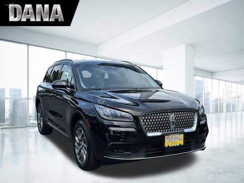 Used 2022 Lincoln Corsair AWD w/ Equipment Group 101A image 1