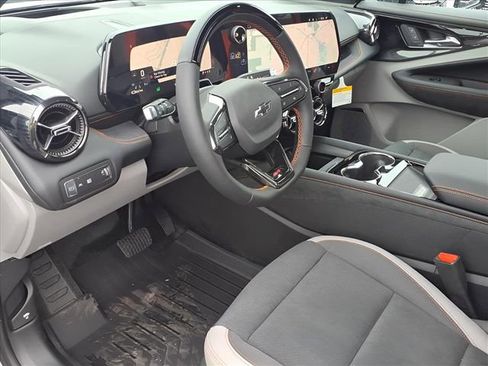 New 2026 Chevrolet Blazer EV SS w/ LPO, Tech Bronze Package image 6