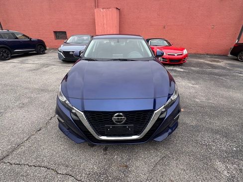 Used 2019 Nissan Altima 2.5 S FWD image 9