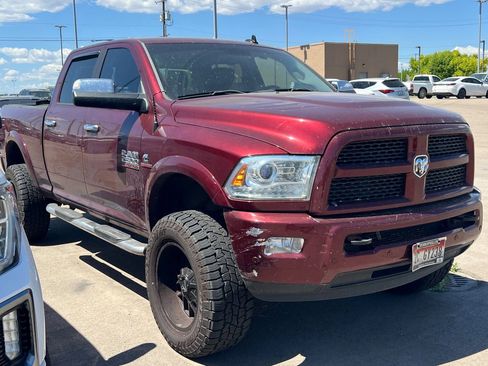 Used 2017 RAM 2500 Laramie w/ Cold Weather Group AWD/4WD image 2