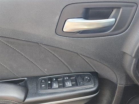 Used 2023 Dodge Charger SXT image 29