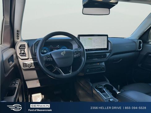 Certified 2025 Ford Bronco Sport Outer Banks w/ Outer Banks Tech Package+ AWD/4WD image 9