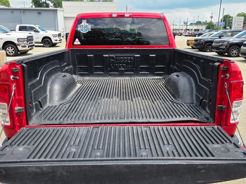 Used 2024 RAM 2500 Big Horn AWD/4WD image 9