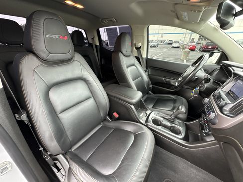 Used 2021 GMC Canyon AT4 w/ Driver Alert Package AWD/4WD image 25