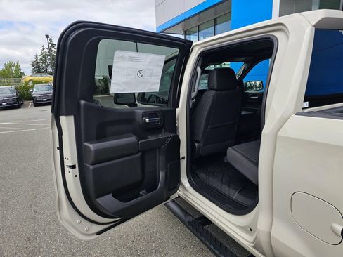 New 2026 Chevrolet Silverado 1500 Custom w/ Turbomax Blackout Package AWD/4WD image 16