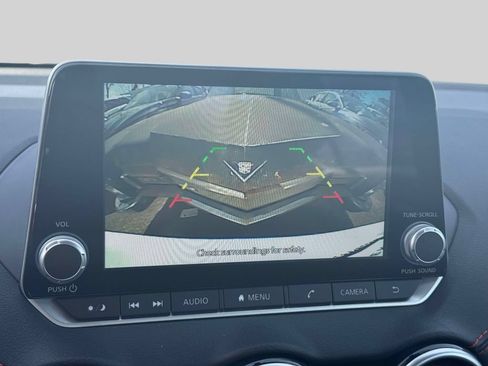 Used 2025 Nissan Sentra SR FWD image 26