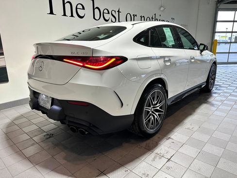 Used 2025 Mercedes-Benz GLC 43 AMG 4MATIC image 4