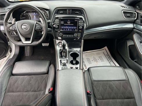 Certified 2023 Nissan Maxima SR w/ Sport Mat Group image 20