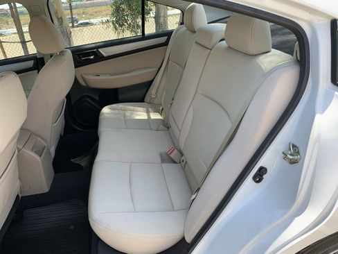 Used 2017 Subaru Legacy 2.5i Premium image 27