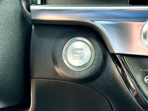 Used 2024 Kia Telluride SX Prestige AWD/4WD image 11