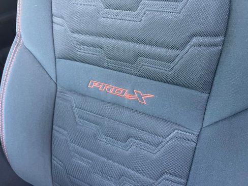Used 2025 Nissan Frontier Pro-X w/ Pro Convenience Package RWD image 9