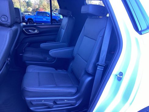Used 2023 Chevrolet Tahoe High Country w/ Premium Package image 14