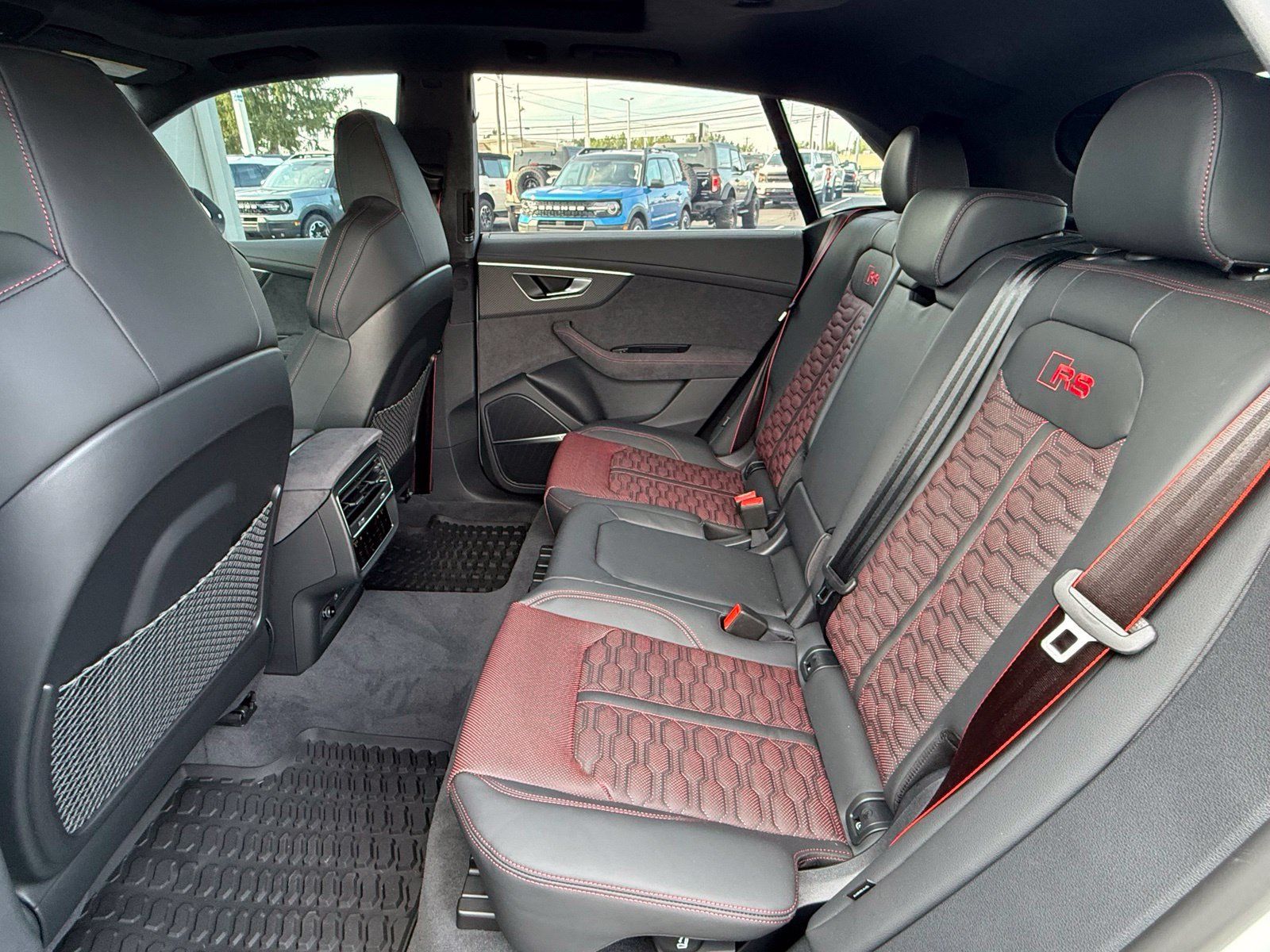 Used 2026 Audi RS Q8 performance AWD/4WD image 14