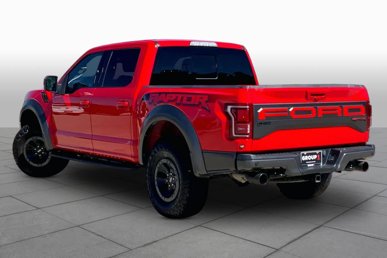 Used 2018 Ford F150 Raptor w/ Equipment Group 802A Luxury AWD/4WD image 13