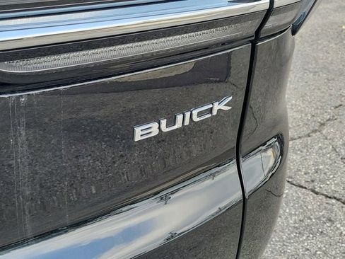 Used 2025 Buick Enclave Avenir w/ Super Cruise Package AWD/4WD image 7