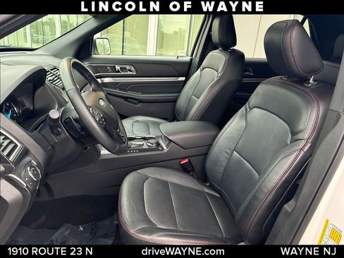 Used 2019 Ford Explorer Sport w/ Ford Safe & Smart Package AWD/4WD image 11