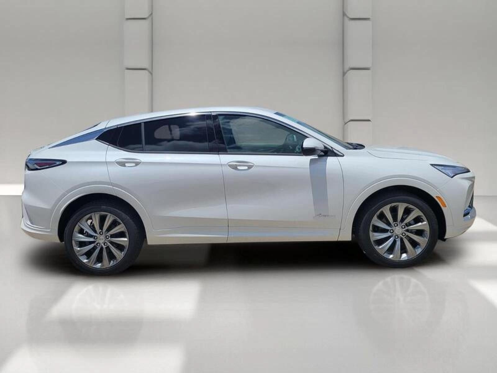 New 2026 Buick Envista Sport Touring FWD image 4