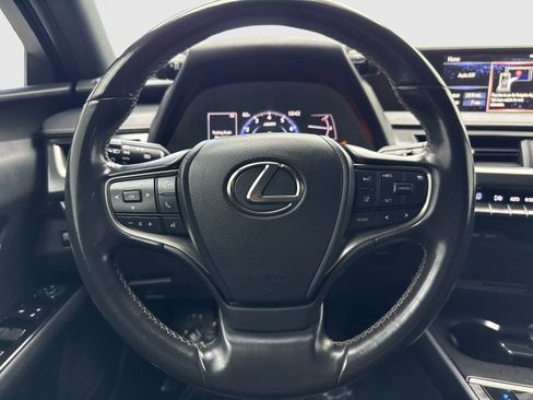 Used 2021 Lexus UX 200 w/ Accessory Package (Z2) FWD image 19