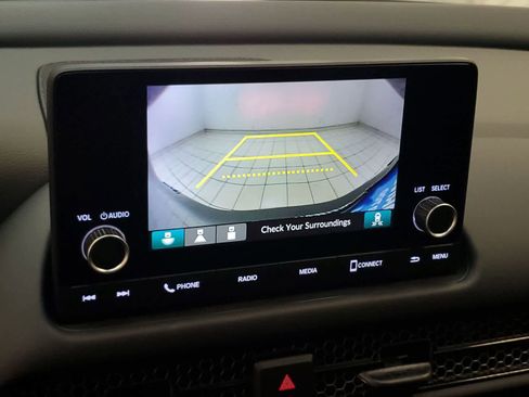 Certified 2025 Honda HR-V Sport image 3