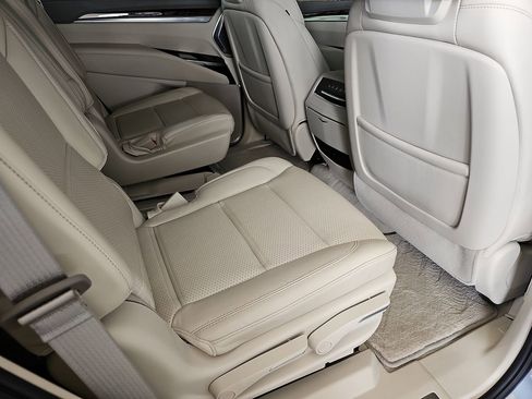 Certified 2026 Cadillac Escalade Platinum Sport w/ LPO, ONYX Package AWD/4WD image 11