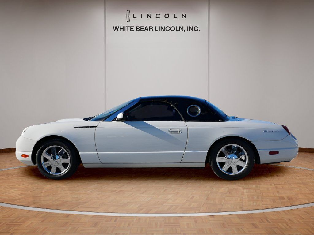 Used 2002 Ford Thunderbird RWD image 8