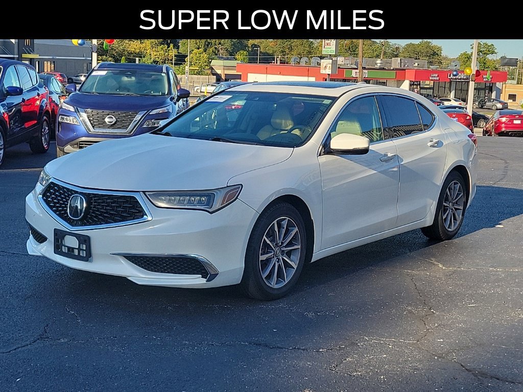 Used 2018 Acura TLX FWD image 9