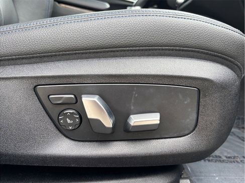 Used 2019 BMW 640i Gran Turismo xDrive w/ M Sport Package image 48