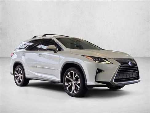Used 2018 Lexus RX 450hL Premium w/ Premium Package AWD/4WD image 3