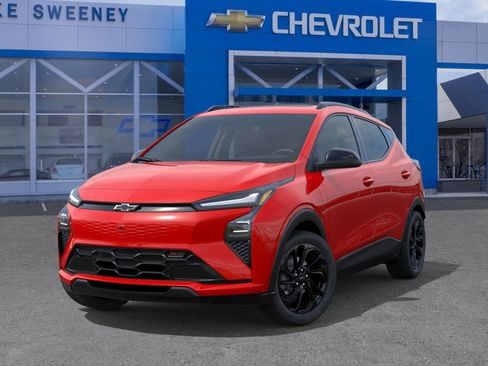 New 2027 Chevrolet Bolt RS w/ Technology Package FWD image 6