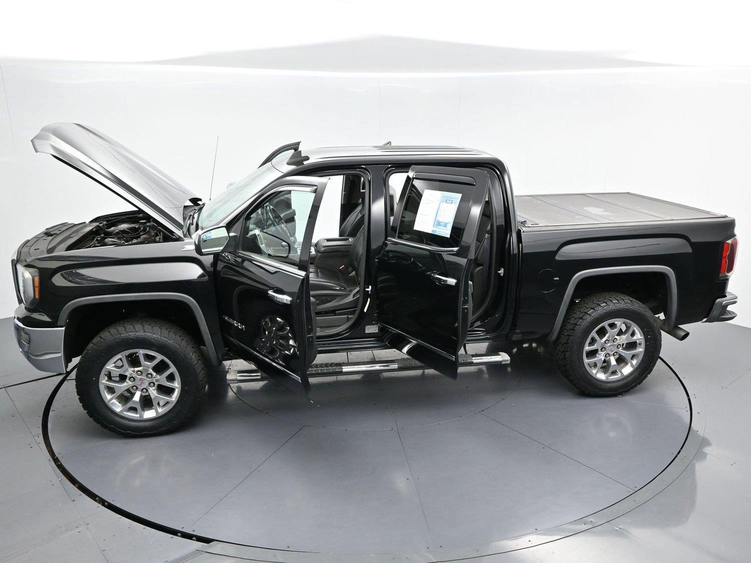 Used 2017 GMC Sierra 1500 SLT w/ Enhanced Driver Alert Package AWD/4WD image 38