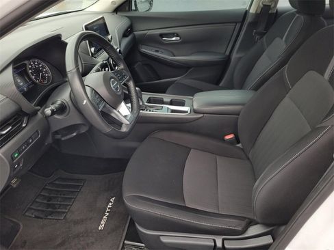 Used 2021 Nissan Sentra SV image 26