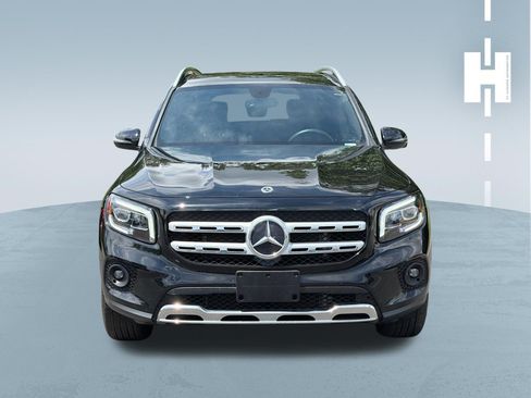 Used 2021 Mercedes-Benz GLB 250 4MATIC image 3