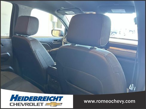 Used 2023 Chevrolet Colorado LT w/ LT Convenience Package AWD/4WD image 30
