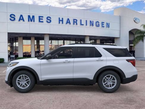 New 2026 Ford Explorer Active w/ Active Comfort Package RWD image 3