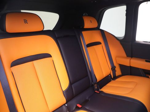 New 2026 Rolls-Royce Cullinan AWD/4WD image 21