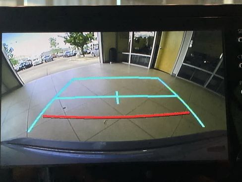 Used 2020 Toyota Corolla LE w/ Carpet Mat Package (TMS) FWD image 20