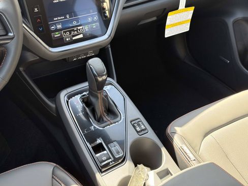 New 2026 Subaru Crosstrek 2.5i Limited w/ Crosstrek Mirror Package AWD/4WD image 10