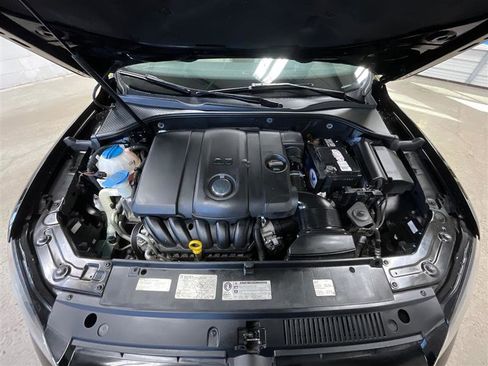 Used 2014 Volkswagen Passat 2.5 SE FWD image 28