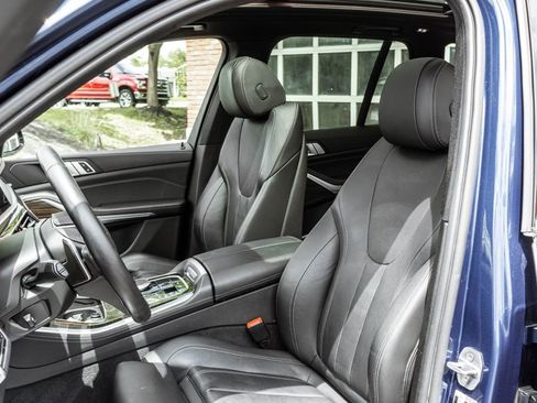 Used 2019 BMW X5 xDrive40i w/ Convenience Package AWD/4WD image 6