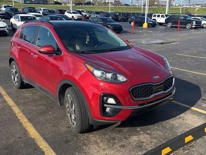Used 2022 Kia Sportage EX w/ EX Technology Package