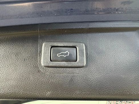 Used 2019 Subaru Outback 2.5i Limited w/ Popular Package #2 image 28