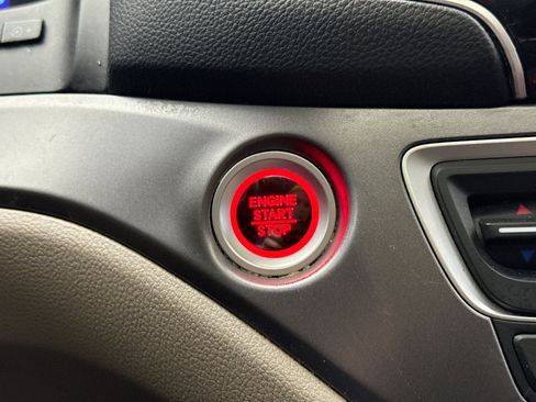 Used 2022 Honda Pilot Special Edition image 22
