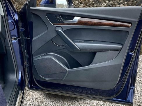 Used 2018 Audi Q5 2.0T Premium Plus w/ Premium Plus Package image 20