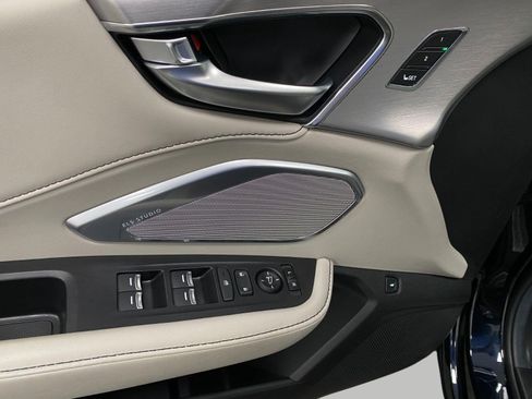 Used 2025 Acura RDX SH-AWD w/ Technology Package image 33