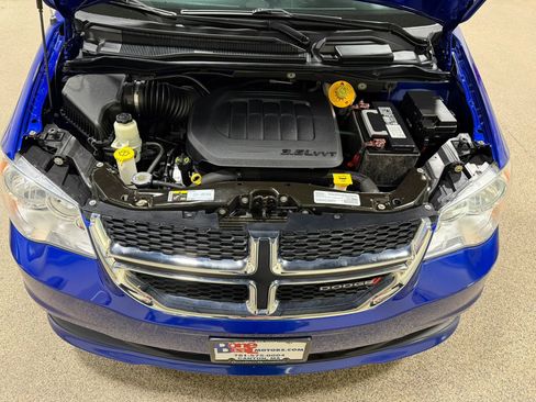 Used 2019 Dodge Grand Caravan SE FWD image 44