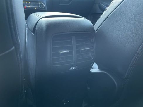 Used 2022 Ford Escape Titanium w/ Class II Trailer Tow Package image 22