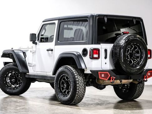 Used 2018 Jeep Wrangler Sport S image 12