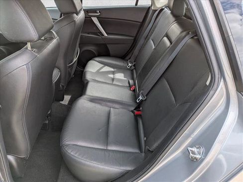 Used 2013 MAZDA MAZDA3 i Grand Touring w/ Tech Pkg FWD image 22