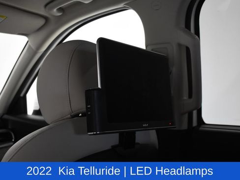 Used 2022 Kia Telluride EX w/ EX Premium Package AWD/4WD image 23