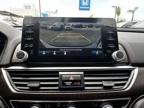 Used 2020 Honda Accord EX image 28